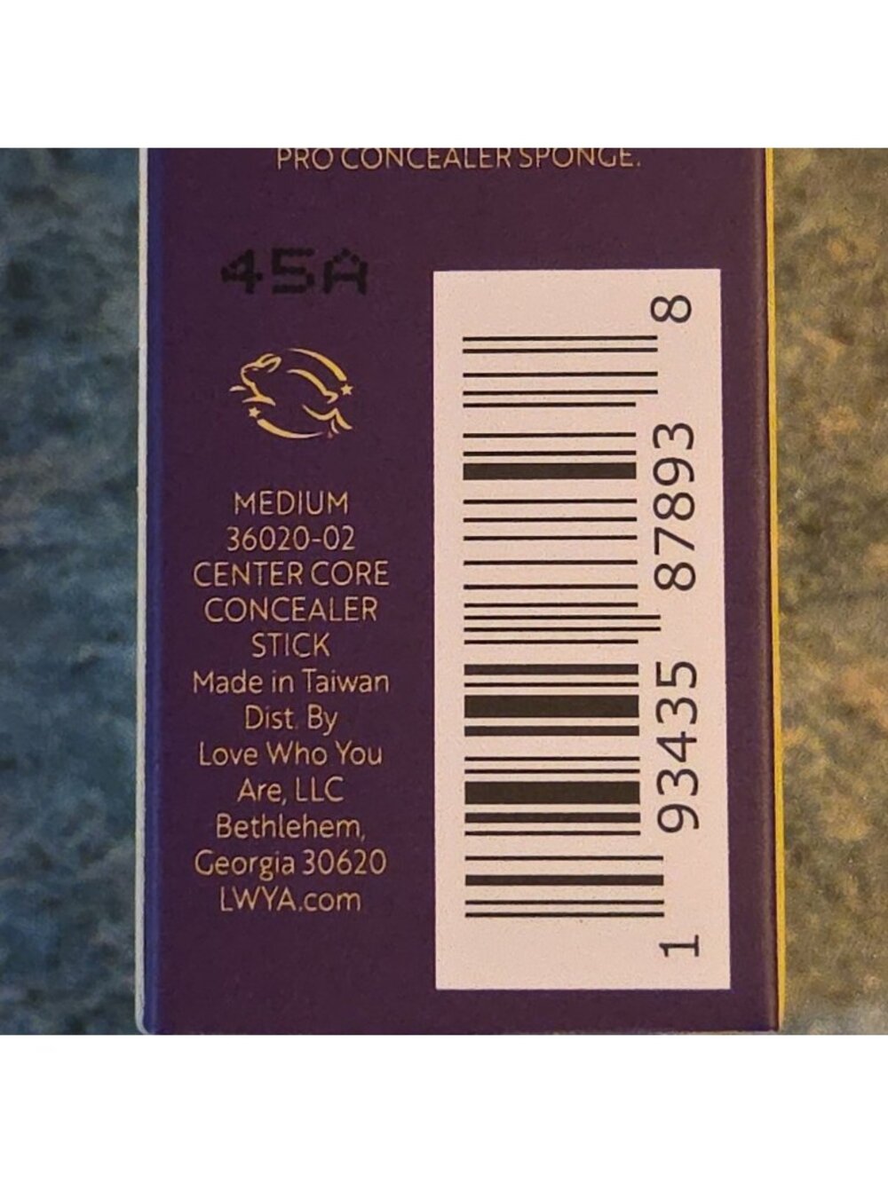 Gone in a Swipe Center Core Concealer Medium NEW in Box LWYA by Kim Gravel - Picture 7 of 13